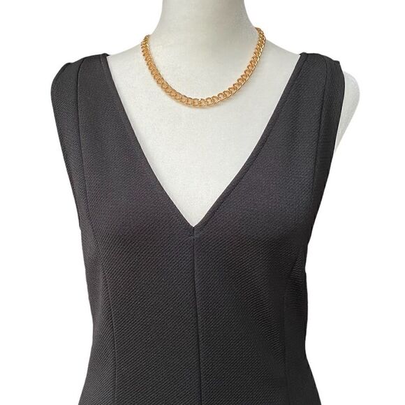 Minkpink Black Textured V-Neck Skater Style Cocktail Dress - Picture 2 of 11